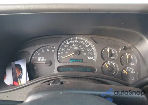 2004 Chevrolet Tahoe Ls z USA, uszkodzony, nr VIN 1GNEC13V64J215903